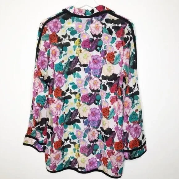 BAR III FRONT ROW Floral Blouse  - Picture 7 of 10